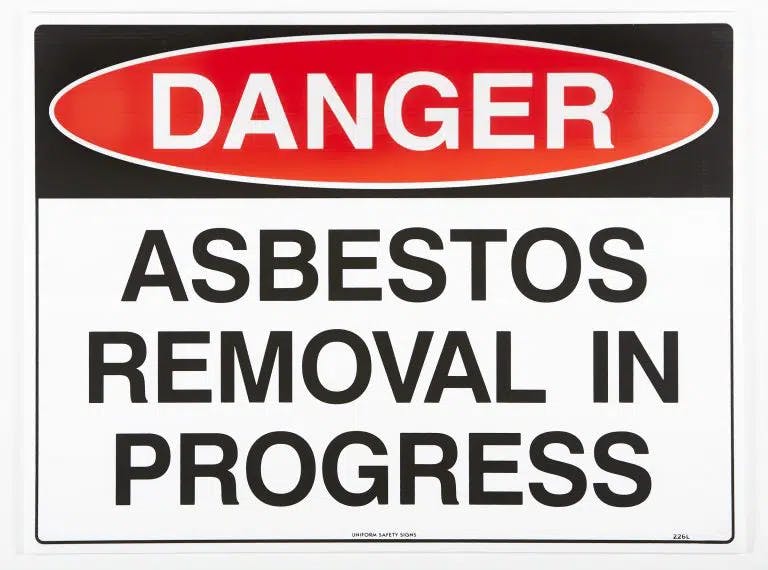 blog-images Asbestos-removal-in-progress-768x570jpeg