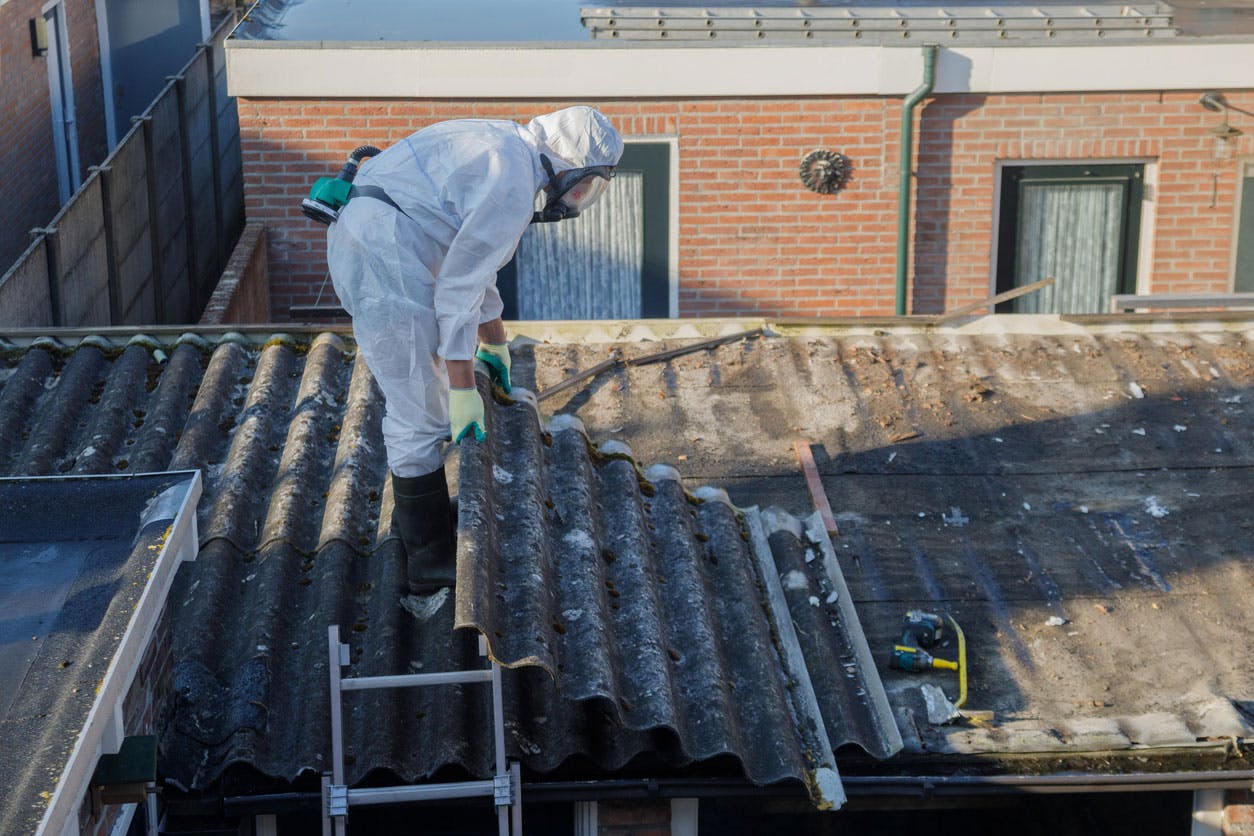 blog-images asbestos-in-the-home-where-to-find-it-how-to-deal-with-it blog-images asbestos-in-the-home-where-to-find-it-how-to-deal-with-it